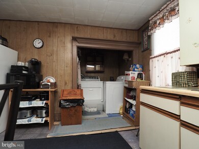 28 E 2nd St, Lehighton, PA 18235 - photo 7