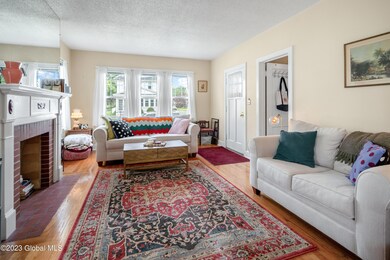 45 Meadowlawn Ave, Troy, NY 12180 - photo 3