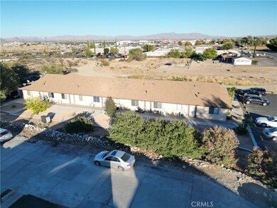 16388 Sequoia St, Hesperia, CA 92345 - photo 3