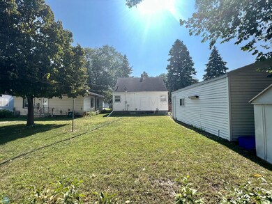 1629 6th Ave S, Fargo, ND 58103 - photo 5