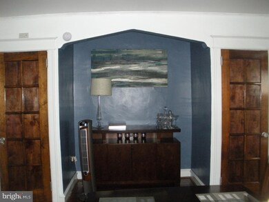 533 Elm Ave, Upper Darby, PA 19082 - photo 5