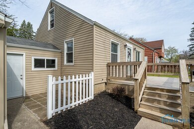 5213 Adella St, Toledo, OH 43613 - photo 6