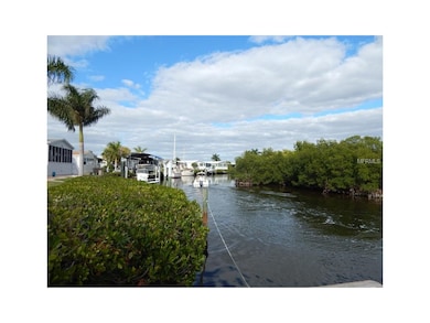 Sailboat access to the Gulf of Mexico