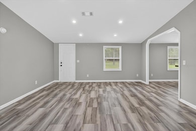 31326 Tyndall Rd, Wesley Chapel, FL 33545 - photo 6