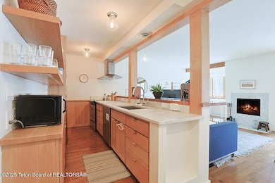 3730 N Lake Creek Dr unit 25-1-2, Wilson, WY 83014 - photo 6