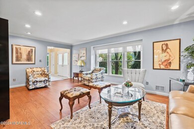 24 Apache Dr, Manalapan, NJ 07726 - photo 5