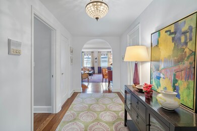 Prewar Sutton Place unit 4 C, New York, NY 10022 - photo 5