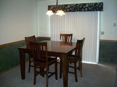 VAULTED CEILING, CHAIR RAIL MOLDING, SLIDING DOOR 