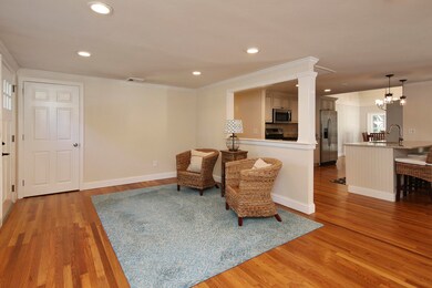 004-photo-living-room-7398925