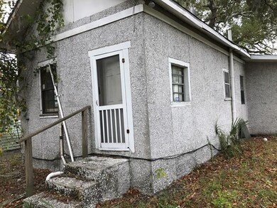 1705 2nd St, Brunswick, GA 31520 - photo 2