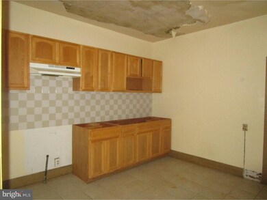 1814 Filmore St, Camden, NJ 08104 - photo 5