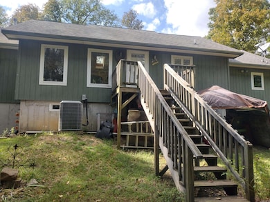 281 Danny Dr, Mountain View, AR 72560 - photo 4