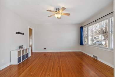 1913 Iowa St, Cedar Falls, IA 50613 - photo 5