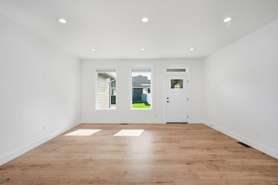 12119 E Sharp Ln, Spokane Valley, WA 99206 - photo 4