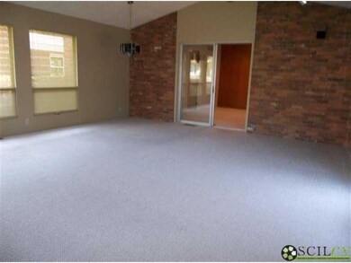 2675 Chestnut St, Columbus, IN 47201 - photo 5