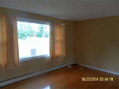 59 New Braintree Rd, North Brookfield, MA 01535 - photo 3