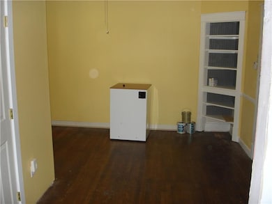 301 4th Ave, New Kensington, PA 15068 - photo 4