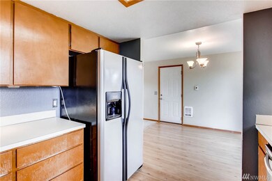 405 Johnson St, Enumclaw, WA 98022 - photo 7