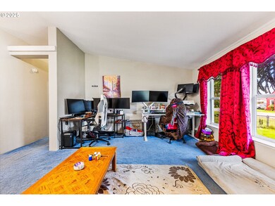 620 N Bay St, Waldport, OR 97394 - photo 4