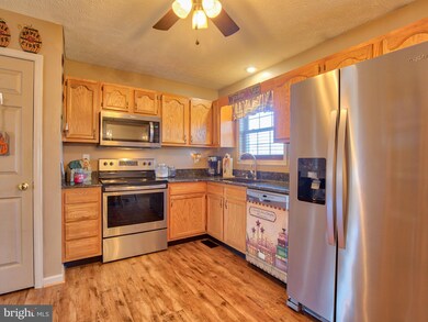 15 Elisha Ct, Bunker Hill, WV 25413 - photo 4