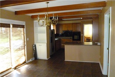 507 Foxhall Dr, Shelbyville, TN 37160 - photo 7