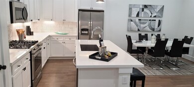 4617 Lavatera St, Houston, TX 77018 - photo 7