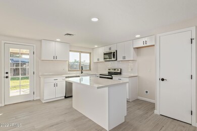 2011 N Central Dr, Chandler, AZ 85224 - photo 3