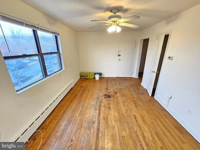 8711 Plymouth St unit 6, Silver Spring, MD 20901 - photo 3