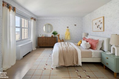 155 W 68th St unit 2005, New York, NY 10023 - photo 7