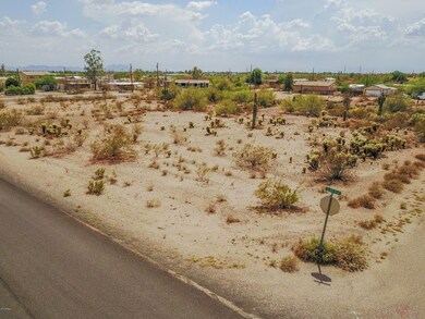 700 S Wickiup Rd