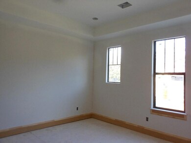 1325 Overhill St, Houston, TX 77018 - photo 5