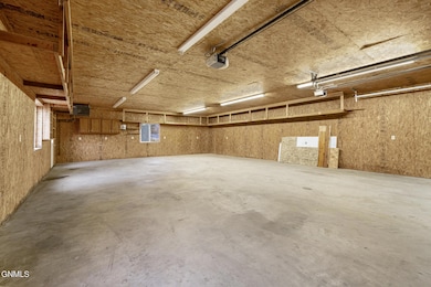 3207 9th Ave E, Williston, ND 58801 - photo 5