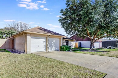 8227 Gulfwood Ln, Houston, TX 77075 - photo 3