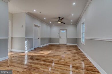 3118 Cedarhurst Rd, Baltimore, MD 21214 - photo 5