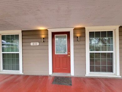 810 E 28th St, Houston, TX 77009 - photo 2