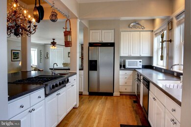 800 Boucher Ave, Annapolis, MD 21403 - photo 6