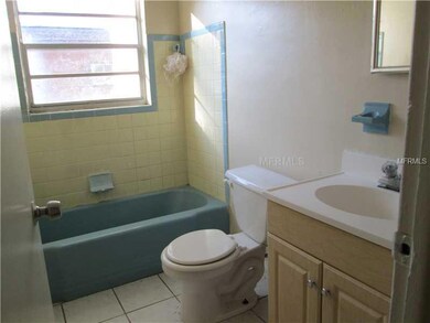 1105 Pennsylvania Ave, Clearwater, FL 33755 - photo 6