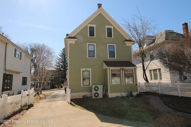 1408 Oram St, Scranton, PA 18504 - photo 5