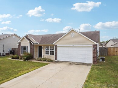 200 W Fairlane Place, Sapulpa, OK 74066 - photo 3