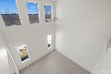 265 Wolverine Dr, Oswego, IL 60543 - photo 4