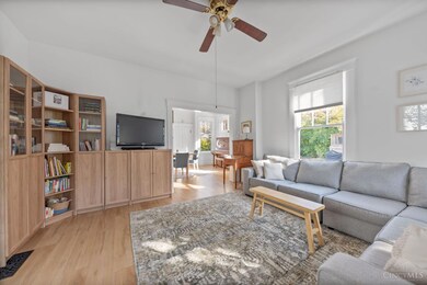 30 E Sharon Rd, Cincinnati, OH 45246 - photo 4