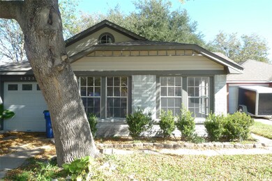 4721 Redbud Dr, Rosenberg, TX 77471 - photo 2