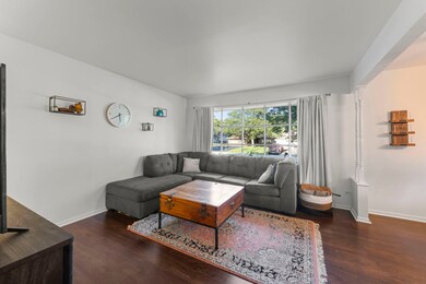 0N100 Beverly St, Wheaton, IL 60187 - photo 5