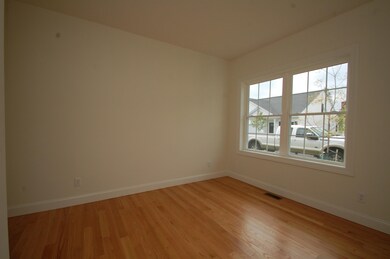 15 Angel Point Cir unit 14B, Goffstown, NH 03045 - photo 4