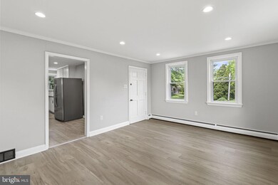 336 S Trooper Rd, Norristown, PA 19403 - photo 2