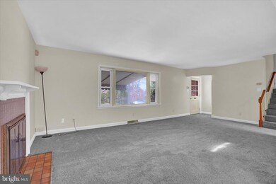 914 N 25th St, Reading, PA 19606 - photo 4