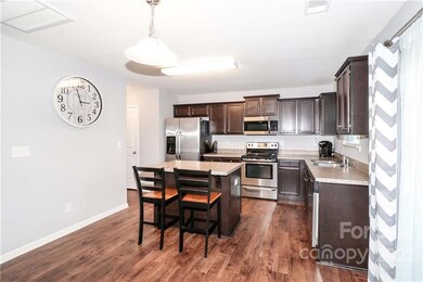 114 Harvest Pointe Dr, Statesville, NC 28677 - photo 6