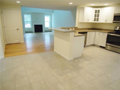 Hardwood and tile floors, Silestone...