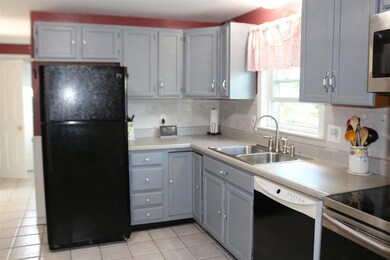 5 Clyde Rd unit C5, Derry, NH 03038 - photo 3