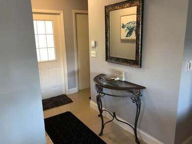 9139 Bedford Dr, Boca Raton, FL 33434 - photo 3